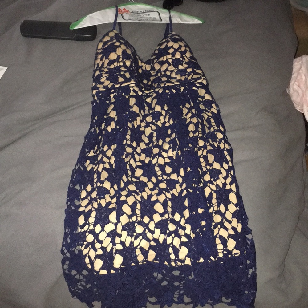 Franchescas nude bodice blue lace overlay L